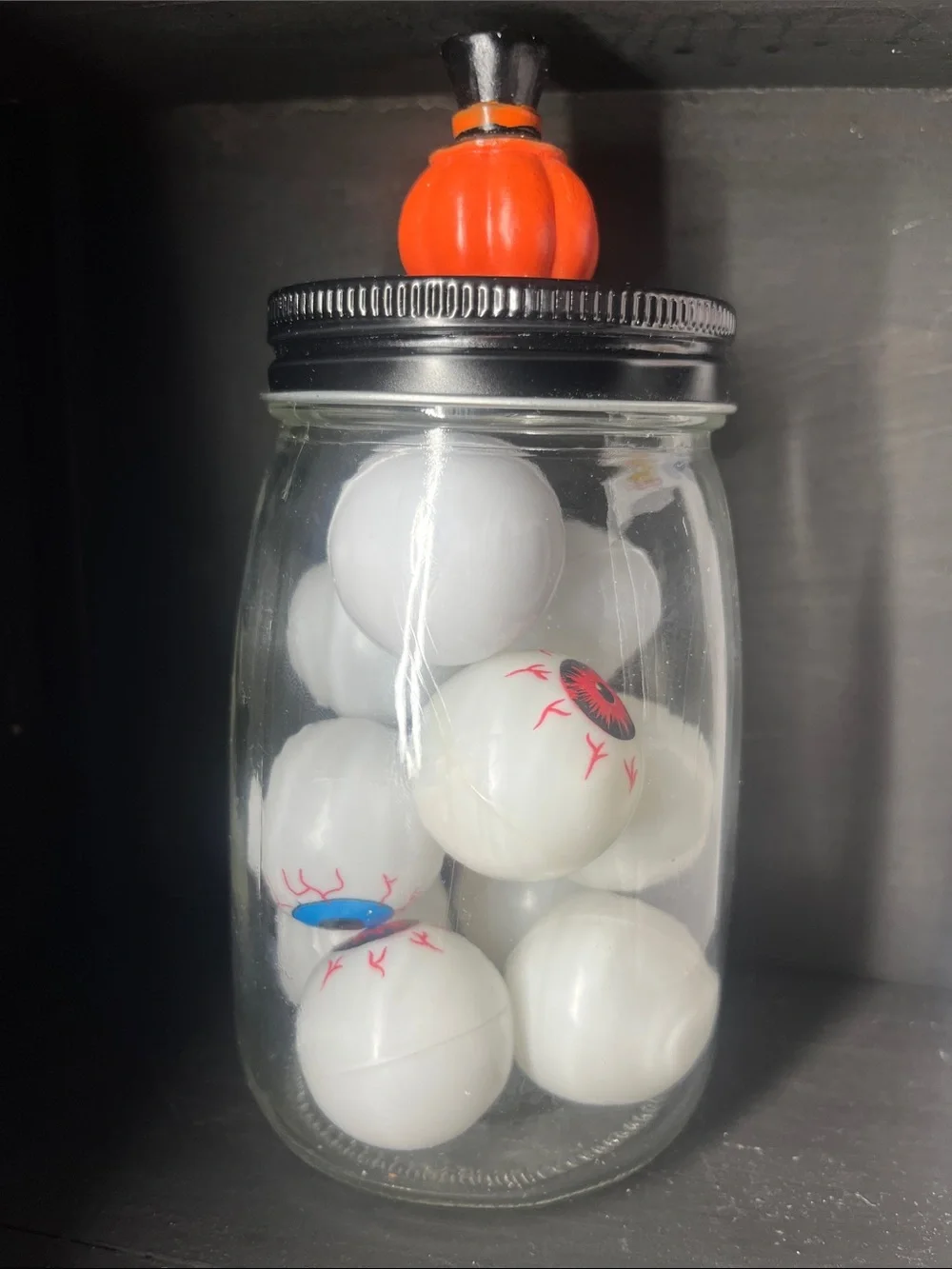 Halloween jar decor pumpkin lid with eyeballs